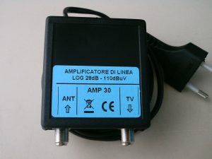 AMP 30 Amplificatore di linea autoalimentato Un ingresso LOG 28dB reg